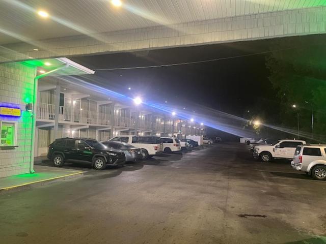 Hotel Super 8 By Wyndham Kingsland I-95 Naval Base Area Exterior foto
