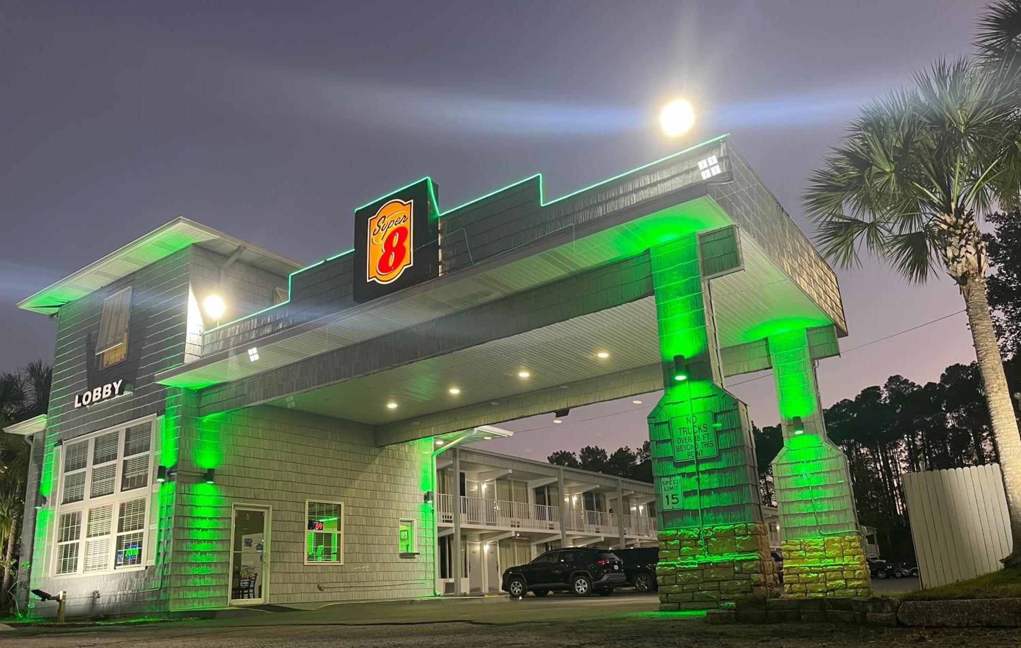 Hotel Super 8 By Wyndham Kingsland I-95 Naval Base Area Exterior foto